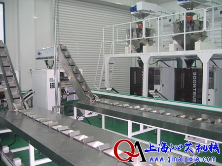 ���P��϶������C